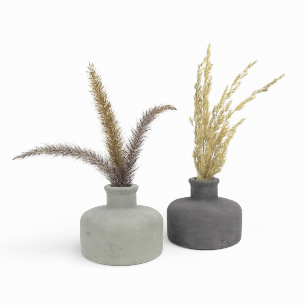 Wadah | Vase aus Beton