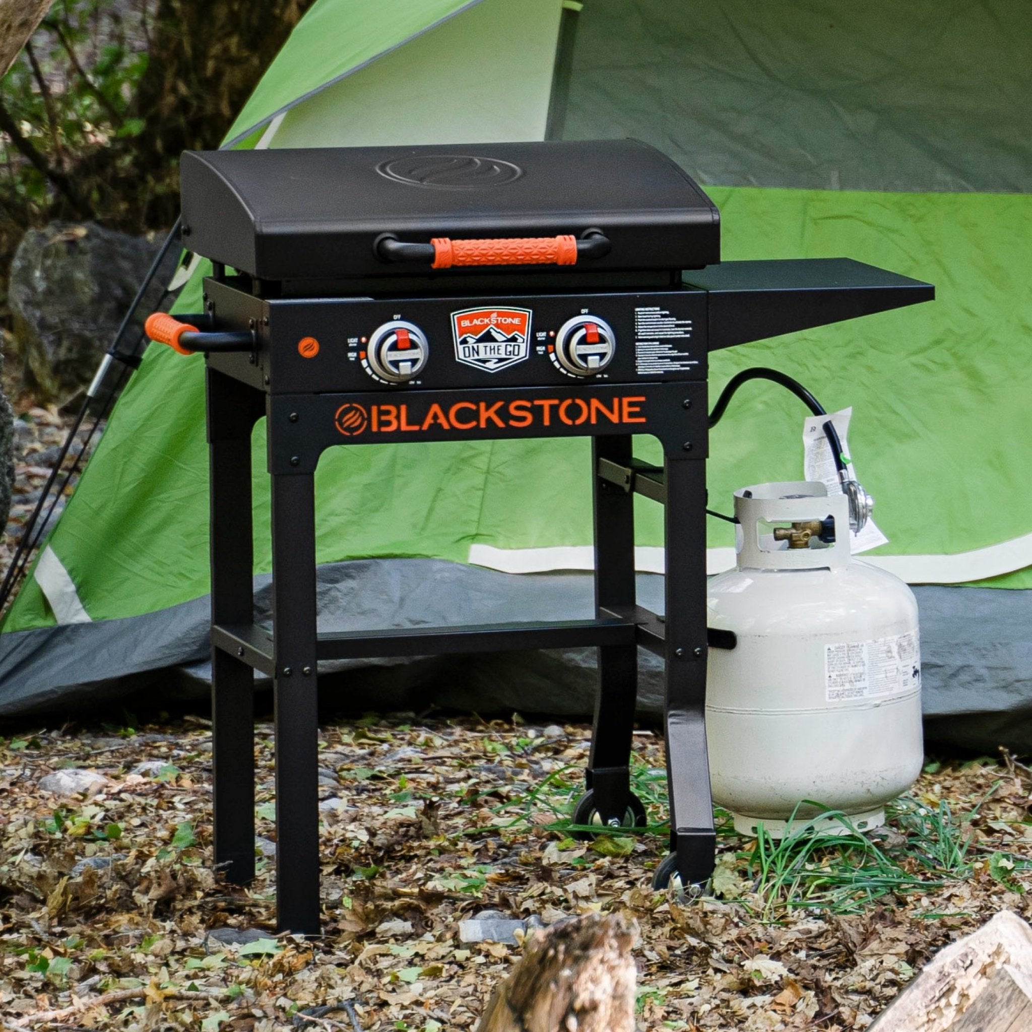 Blackstone On The Go Portable 22 Inch Cart Griddle With Hood